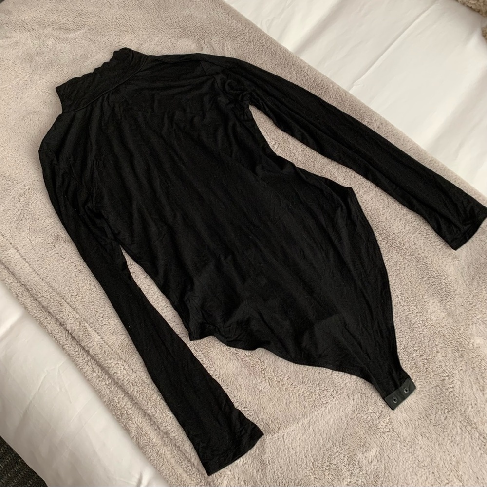 MOCK NECK BODYSUIT